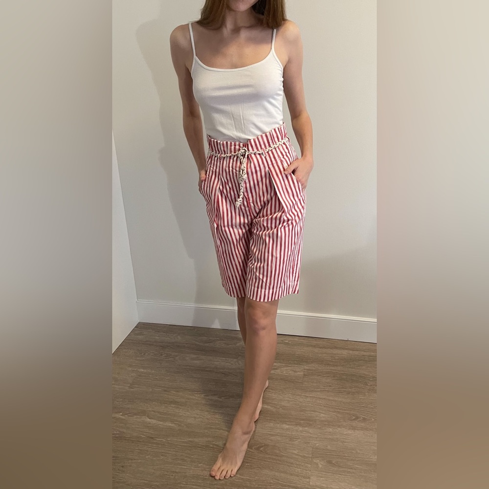 MAISON CLOCHARD Striped red-white shorts